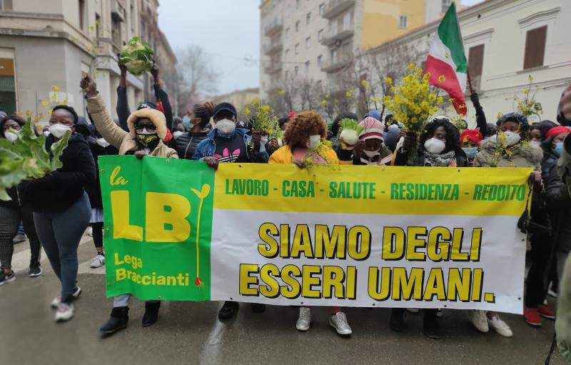 Aboubakar Soumahoro e la Lega Braccianti: la protesta degli "invisibili"