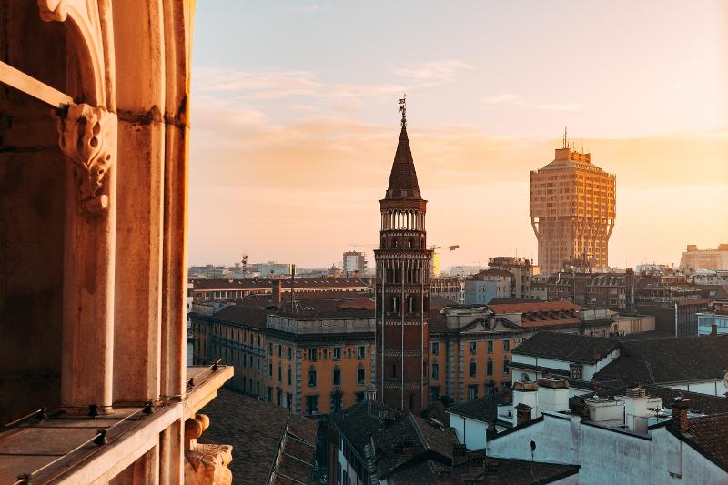 Milano, meno vetrina e più città