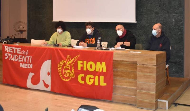 Rete Studenti Medi e Fiom, a Cassino insieme ai lavoratori Gkn