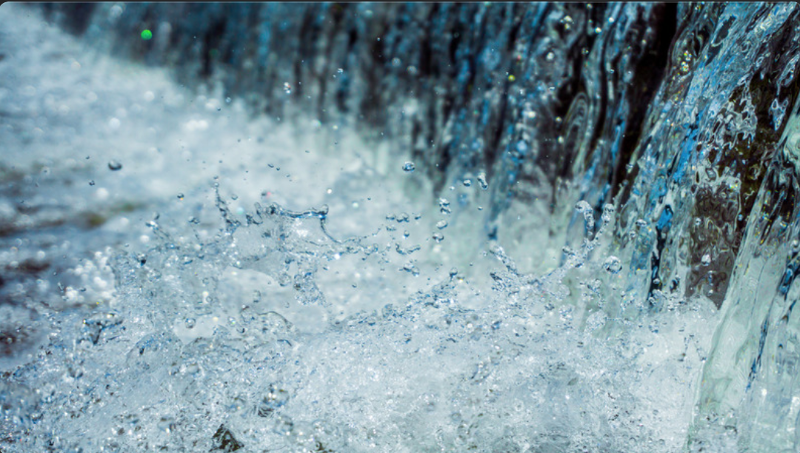 AquaSymphony: Innovazione e Sostenibilità al Centro dell'Istruzione Europea  