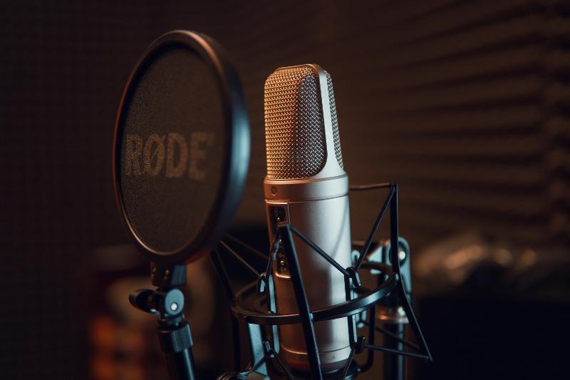 Parlare, imparare, crescere: l'impatto della radio a scuola
