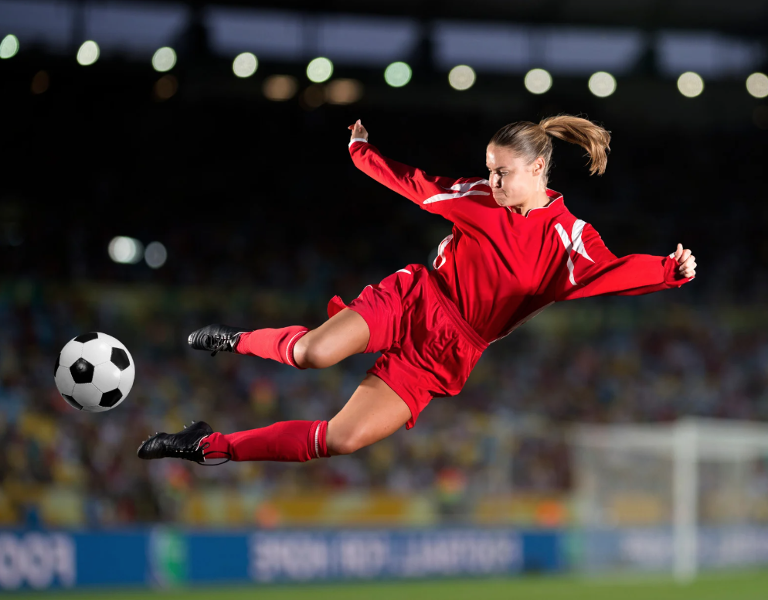 Essere donne del calcio è una partita che nessuno vuole vedere