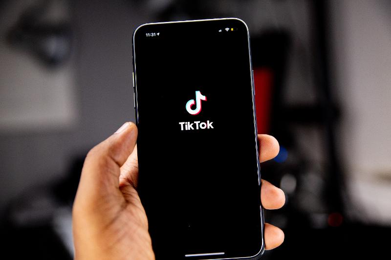 Scienza e comunicazione: "Si dia fiducia a Tik Tok"