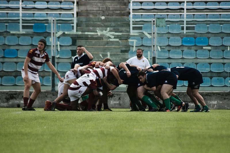 Fuori dalla mischia