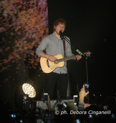 Ed Sheeran per la prima volta live in Italia incanta Milano