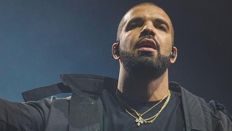 Drake batte i Beatles: 1500 settimane totali in classifica