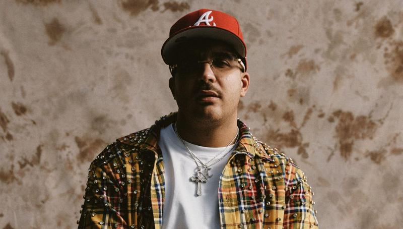 “Tutto è possibile”: nel nuovo disco Geolier rappa con 50 Cent e Pino Daniele