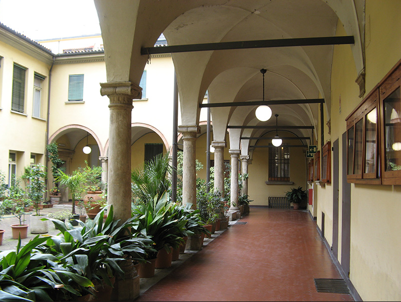 Guidascuole: Liceo Laura Bassi di Bologna