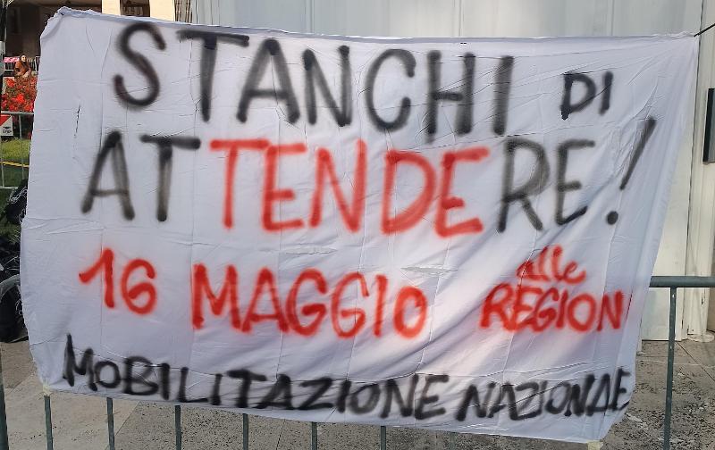 Caro affitti: il governo ritira l'emendamento per gli alloggi, ma poi lo ripresenta