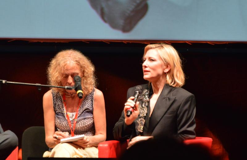 Cate Blanchett: “A teatro mi diverto di più. La recitazione? Un'esperienza antropologica”