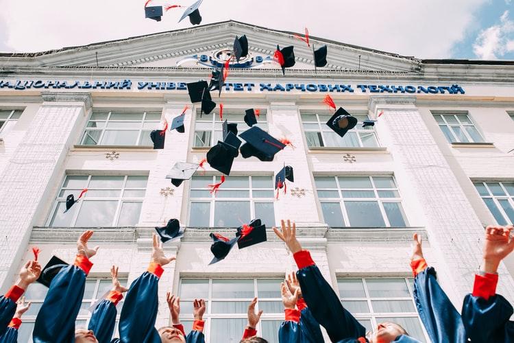 Scuola, riscatto dalle incertezze