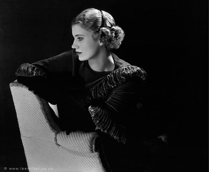 Lee Miller, da modella a fotografa per raccontare gli orrori della storia