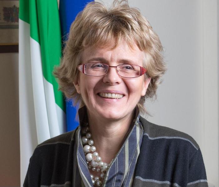 Elena Cattaneo: "Ragazze, la vostra determinazione costruisce un futuro più giusto"