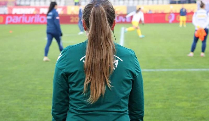 “Mai più”, il calcio femminile contro la violenza di genere