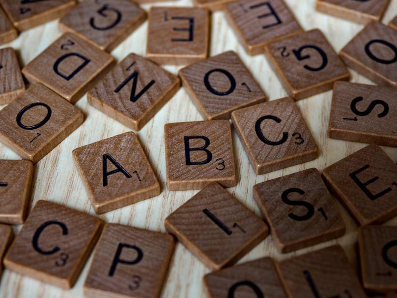 Diseducare al sessismo: parte tutto dalla lingua 
