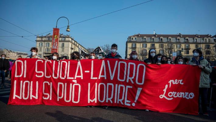 PCTO, Valditara al lavoro per modificare la normativa