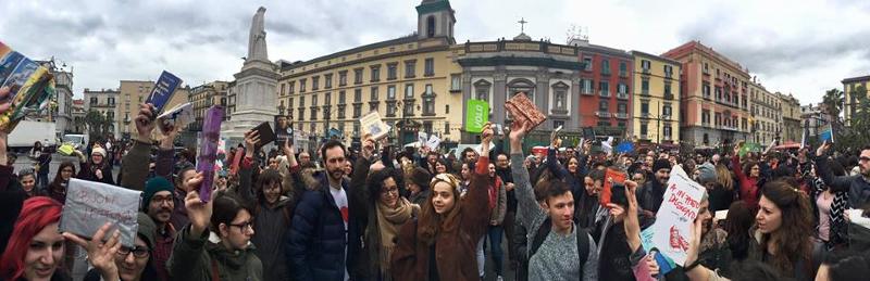 Napoli: al BookMob sarà un libro a trovare te