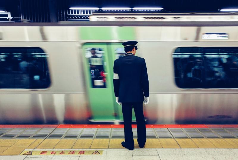 Giappone, treno ritarda di un minuto: parte l'inchiesta