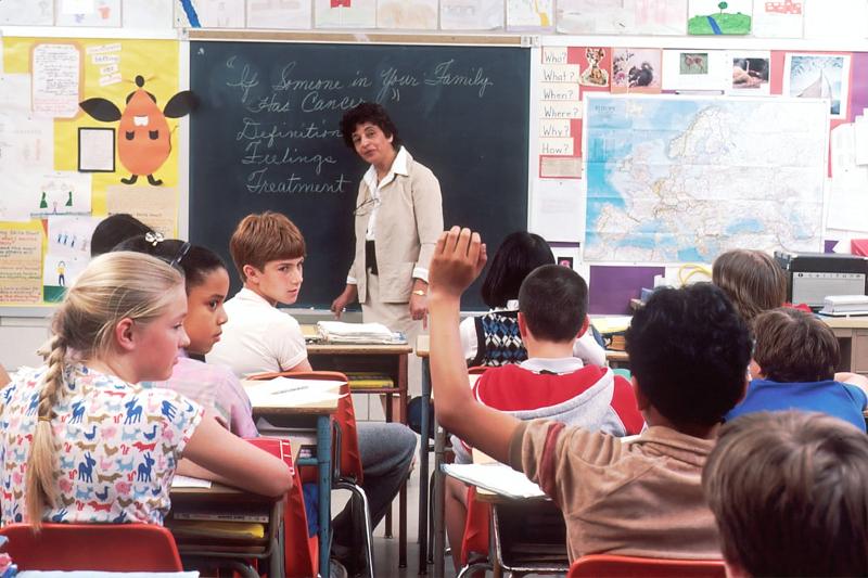 Primo giorno di scuola, un inizio prudente all'insegna delle norme anticovid