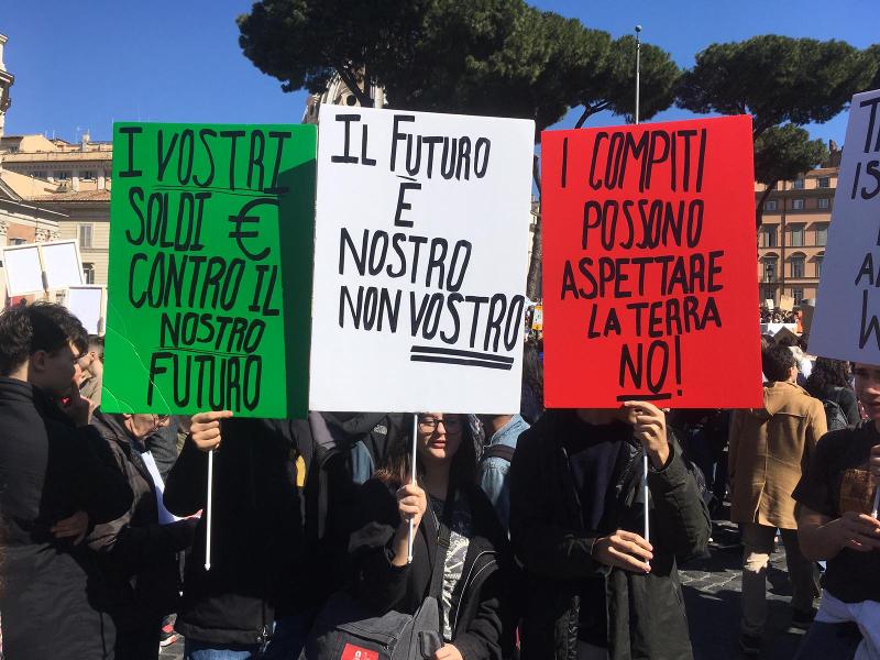 Le nostre redazioni a fianco degli studenti 