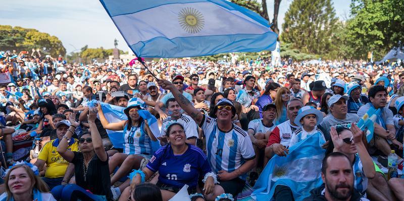Mondiali 2022, gli effetti economici ed emotivi della vittoria dell'Argentina